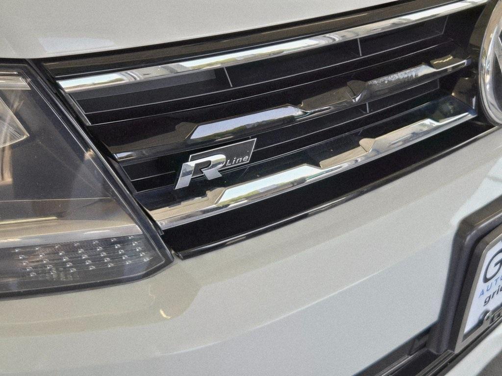 used 2021 Volkswagen Tiguan car, priced at $22,920