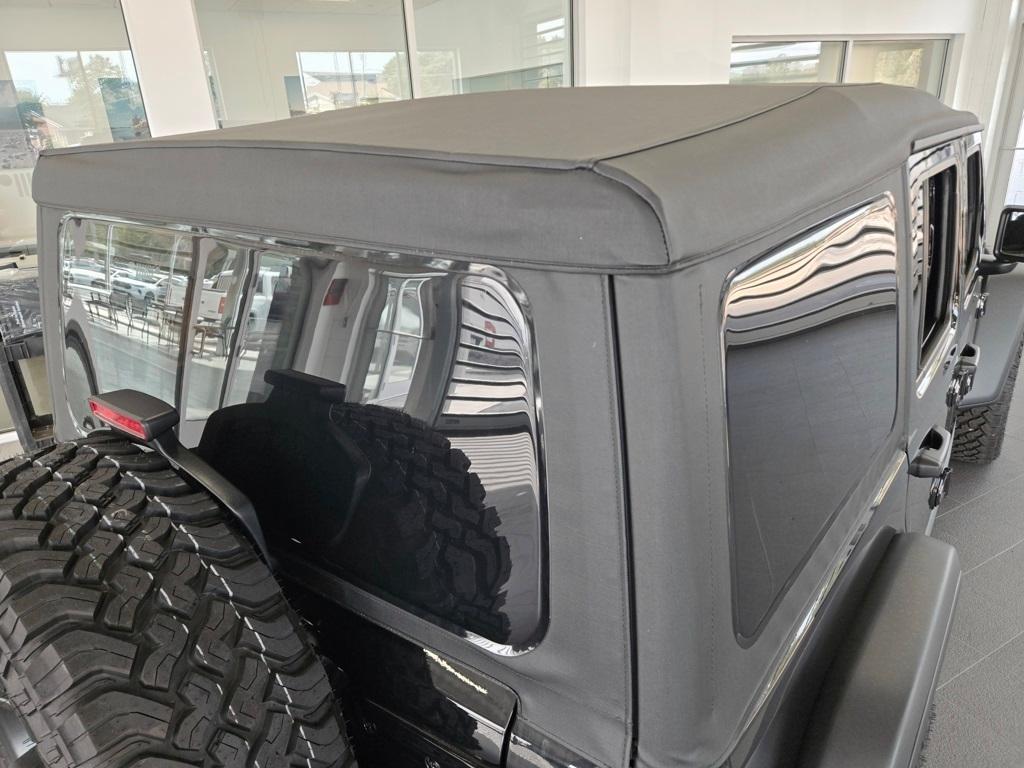 used 2025 Jeep Wrangler car, priced at $41,521