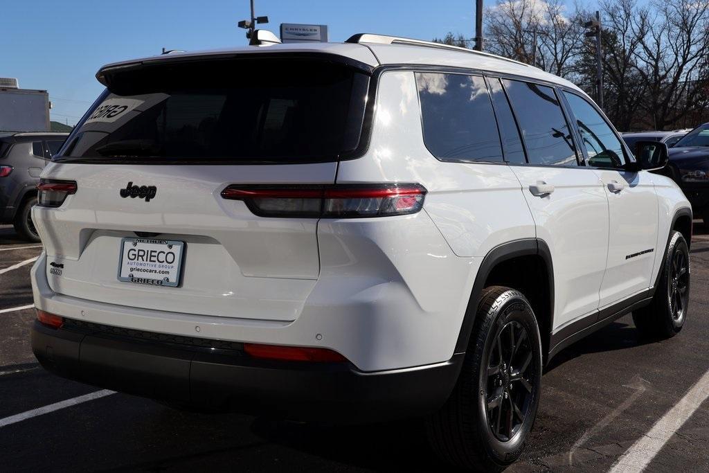 used 2024 Jeep Grand Cherokee L car, priced at $43,722