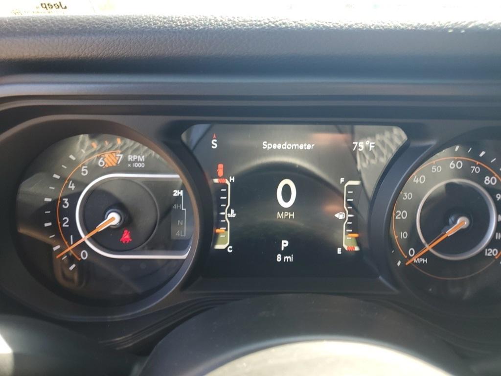 new 2025 Jeep Wrangler car, priced at $48,901