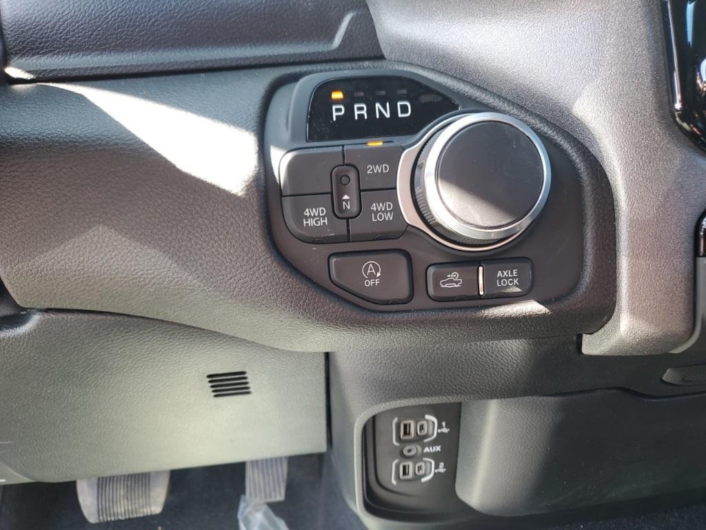 new 2025 Ram 1500 car, priced at $52,985