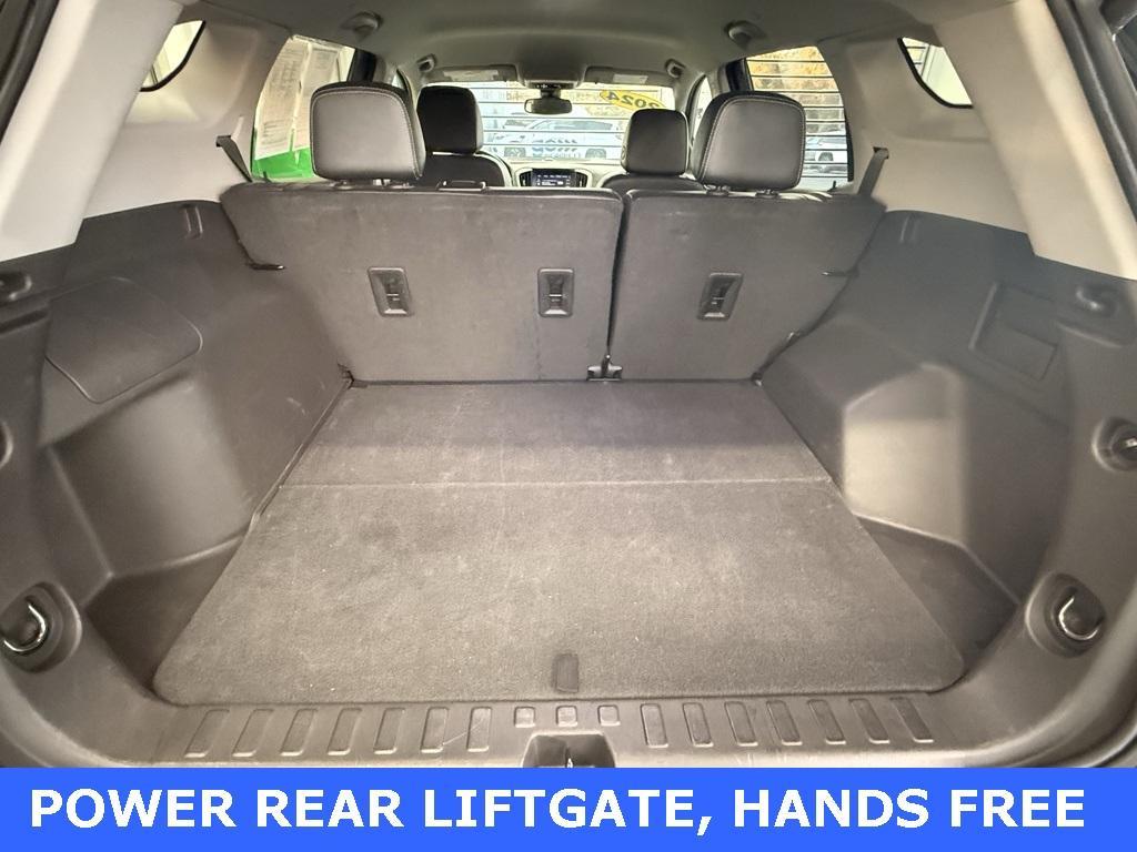 used 2024 GMC Terrain car, priced at $22,613