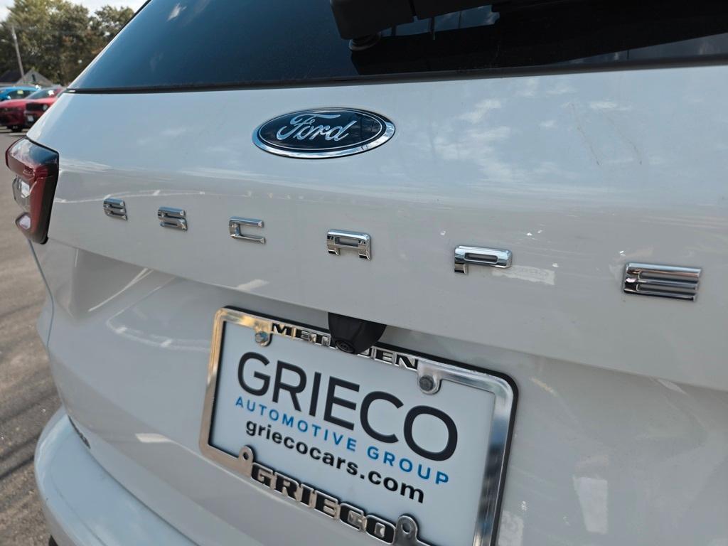used 2023 Ford Escape car, priced at $19,806