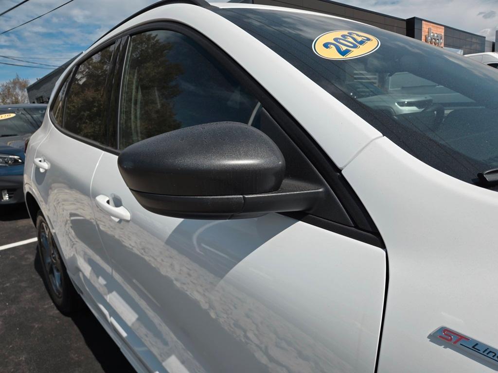 used 2023 Ford Escape car, priced at $19,806
