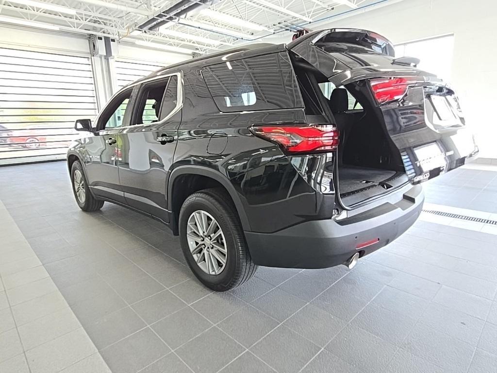 used 2022 Chevrolet Traverse car, priced at $29,723