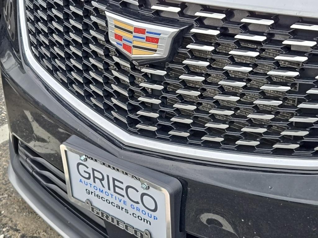 used 2020 Cadillac XT5 car, priced at $21,917