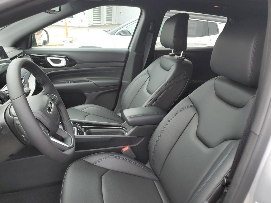 new 2025 Jeep Compass car, priced at $35,865