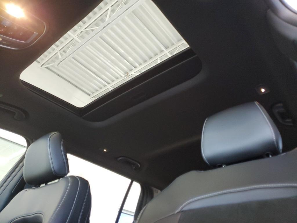 new 2025 Jeep Grand Cherokee L car, priced at $44,663