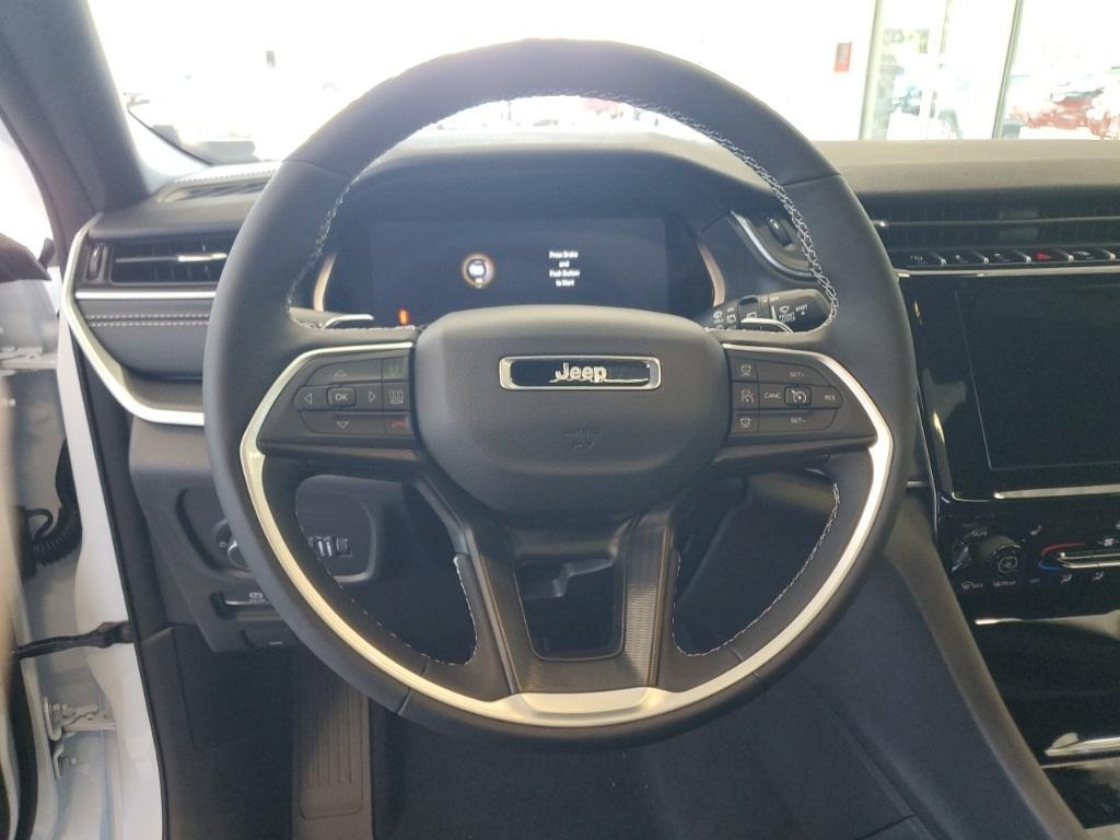 new 2025 Jeep Grand Cherokee L car, priced at $44,663