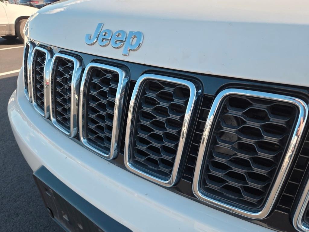 used 2021 Jeep Grand Cherokee car, priced at $25,401