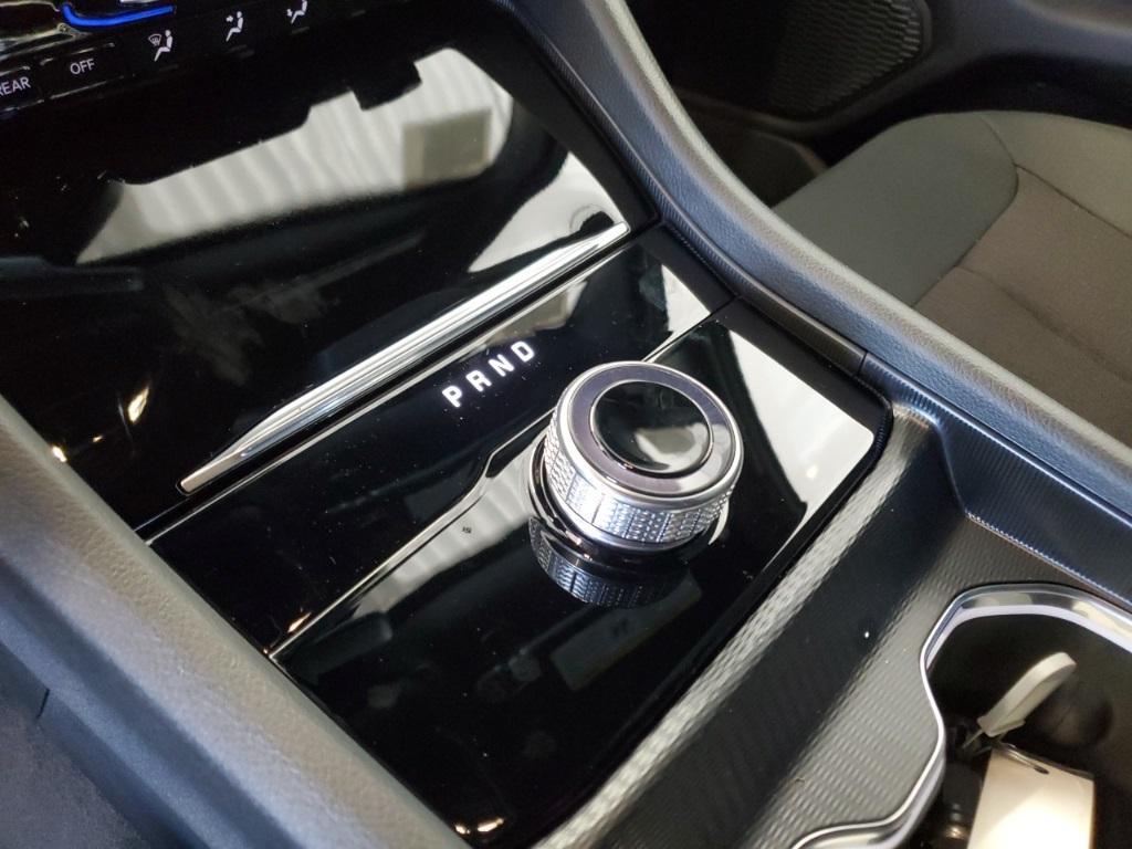 new 2025 Jeep Grand Cherokee car, priced at $41,518