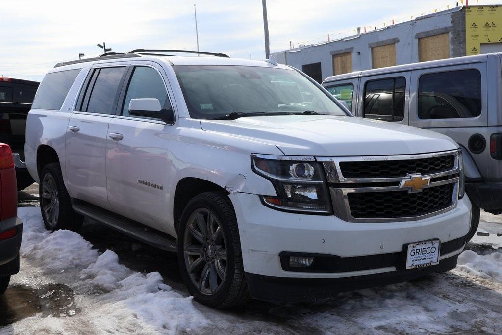 used 2019 GMC Yukon XL car, priced at $29,606