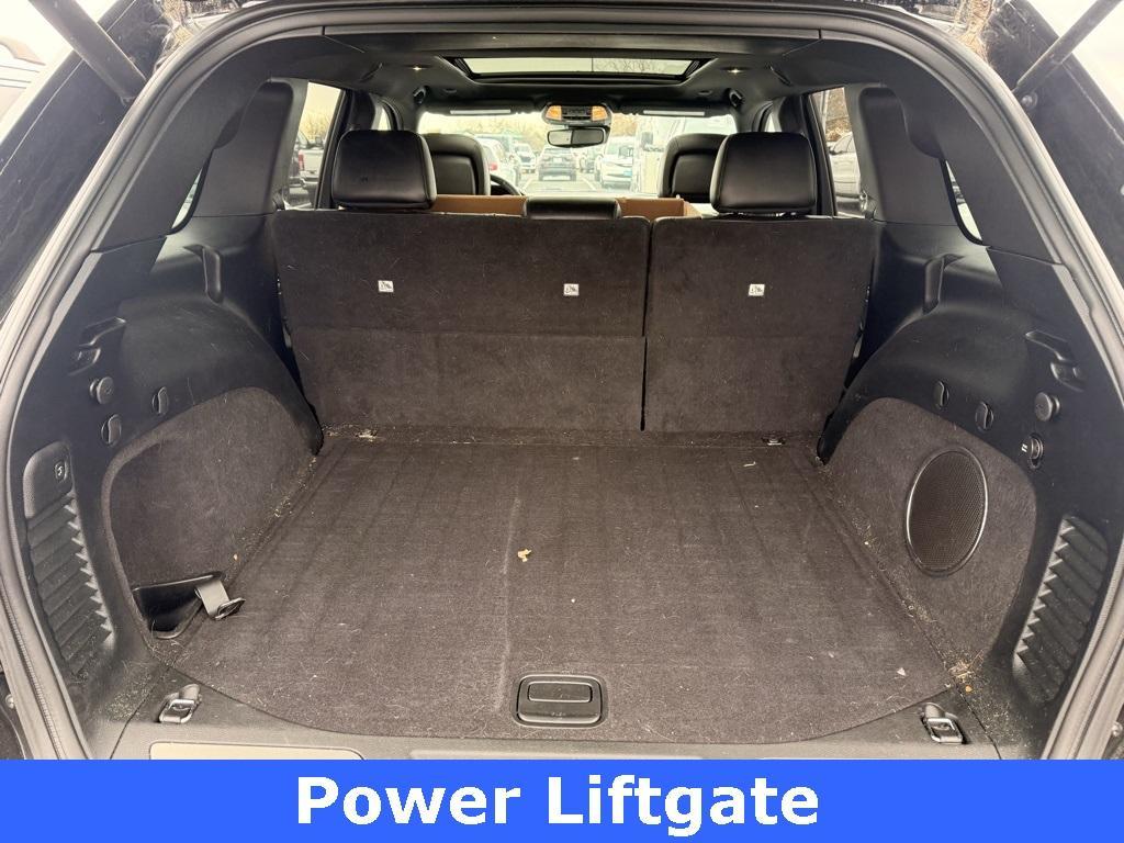 used 2018 Jeep Grand Cherokee car, priced at $19,995