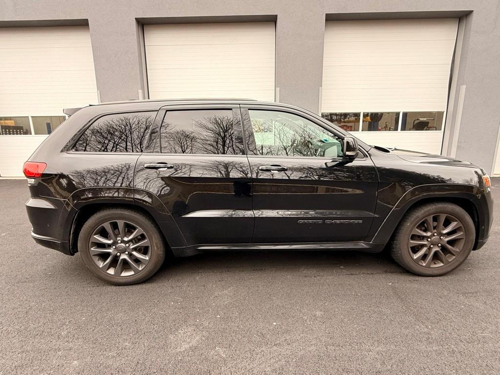 used 2018 Jeep Grand Cherokee car, priced at $19,995