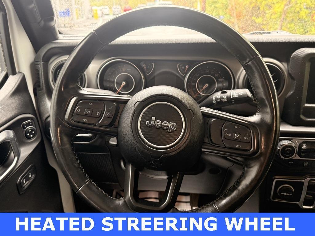 used 2022 Jeep Wrangler Unlimited car, priced at $26,404