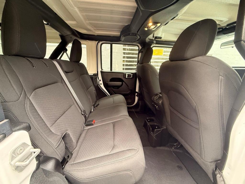 used 2022 Jeep Wrangler Unlimited car, priced at $26,404