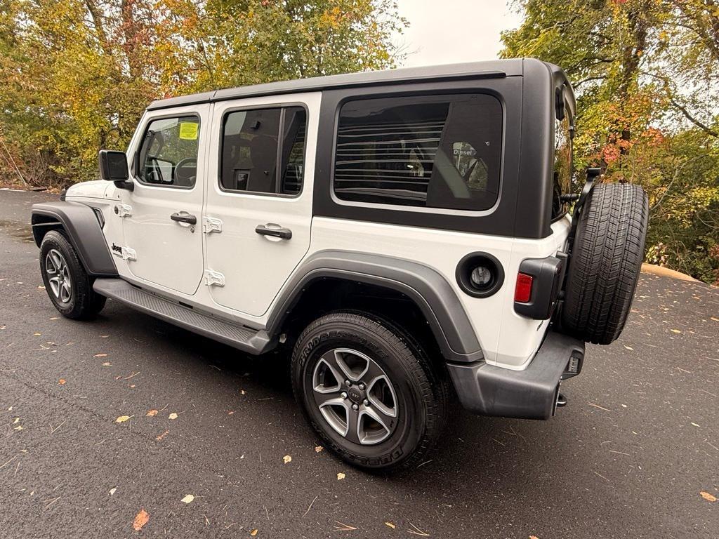 used 2022 Jeep Wrangler Unlimited car, priced at $26,404