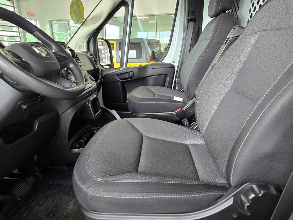 used 2023 Ram ProMaster 2500 car, priced at $31,912