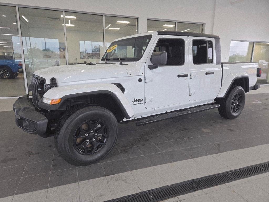 used 2021 Jeep Gladiator car, priced at $30,217