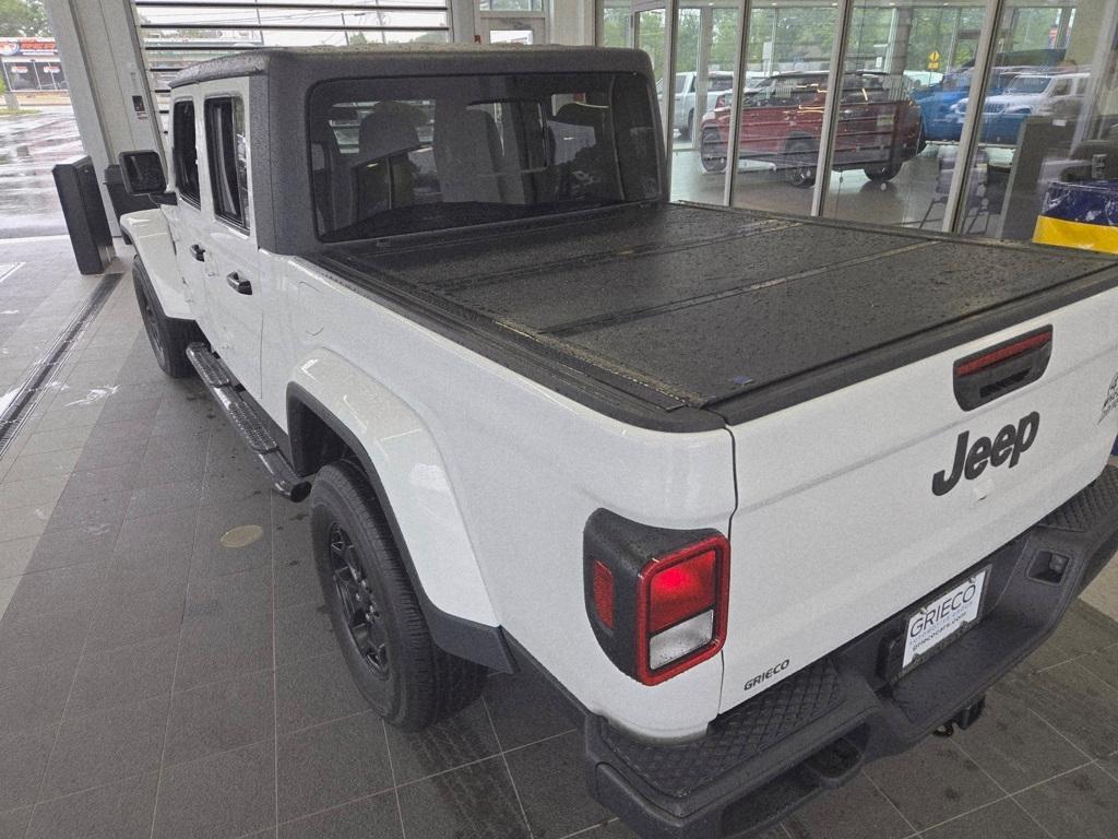 used 2021 Jeep Gladiator car, priced at $30,217