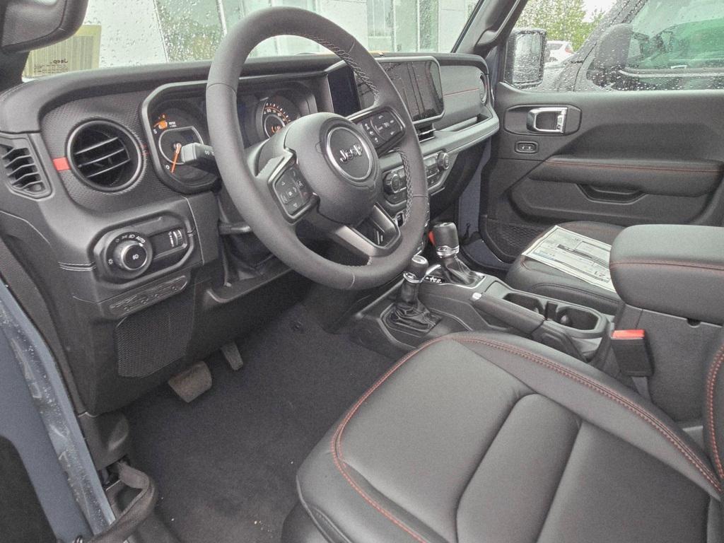 new 2025 Jeep Wrangler car, priced at $56,733