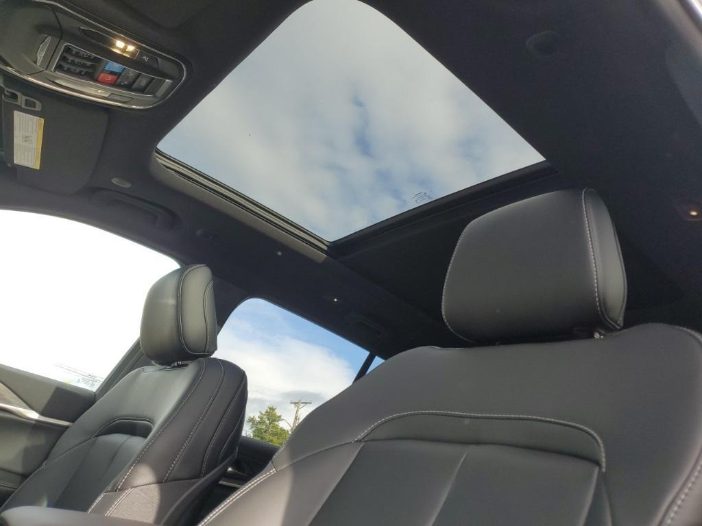 new 2025 Jeep Grand Cherokee car, priced at $46,891