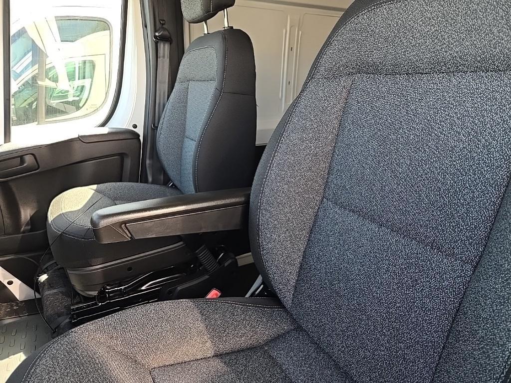 new 2025 Ram ProMaster 2500 car, priced at $51,144