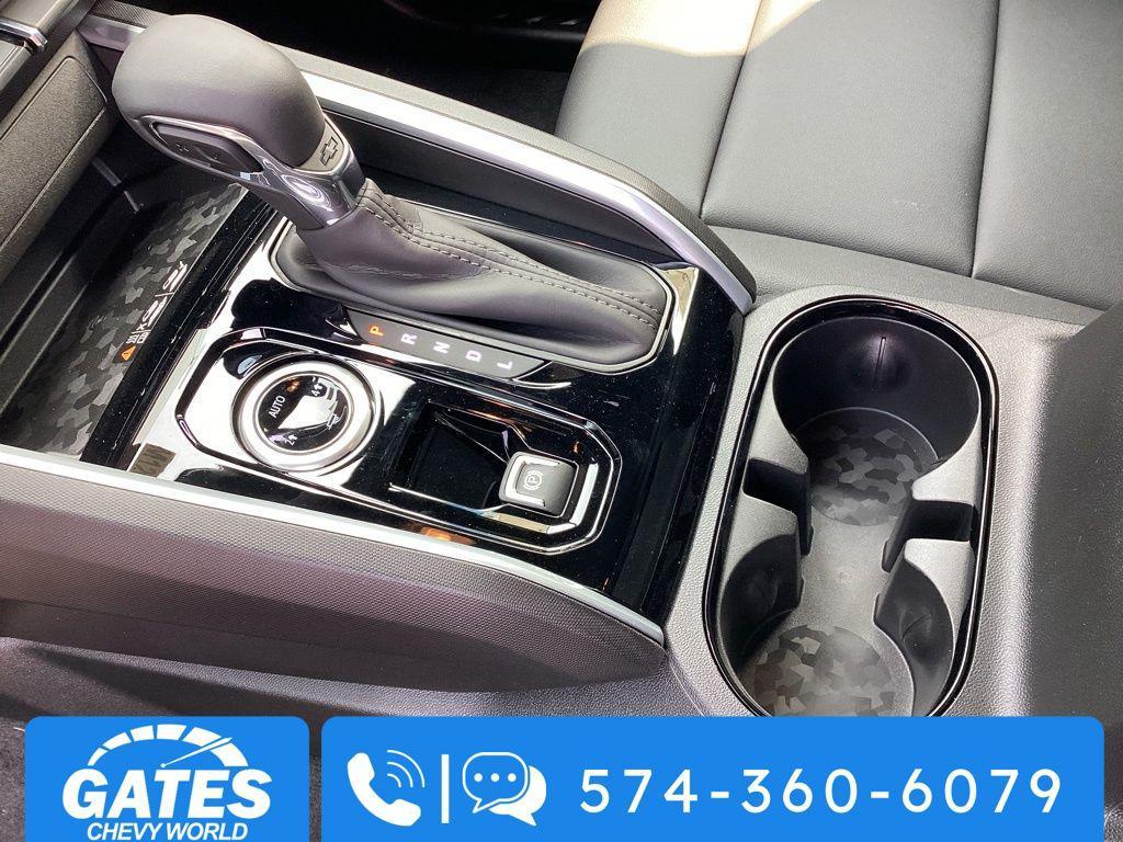 new 2025 Chevrolet Colorado car, priced at $44,460