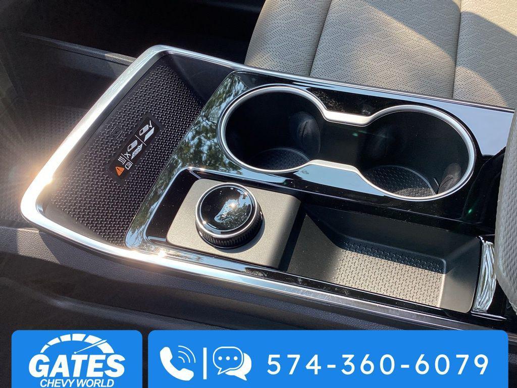 new 2026 Chevrolet Equinox car, priced at $35,360