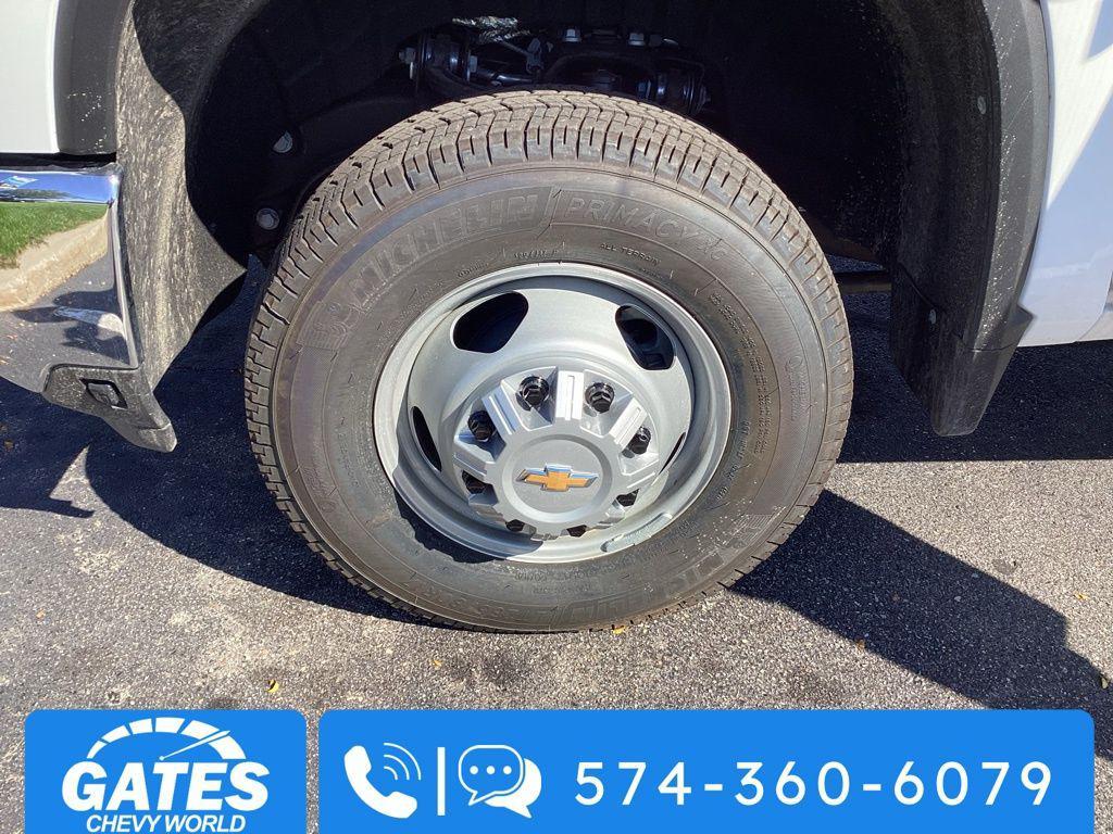 new 2025 Chevrolet Silverado 3500 car