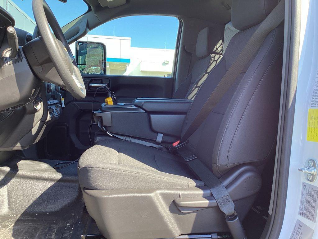 new 2025 Chevrolet Silverado 3500 car
