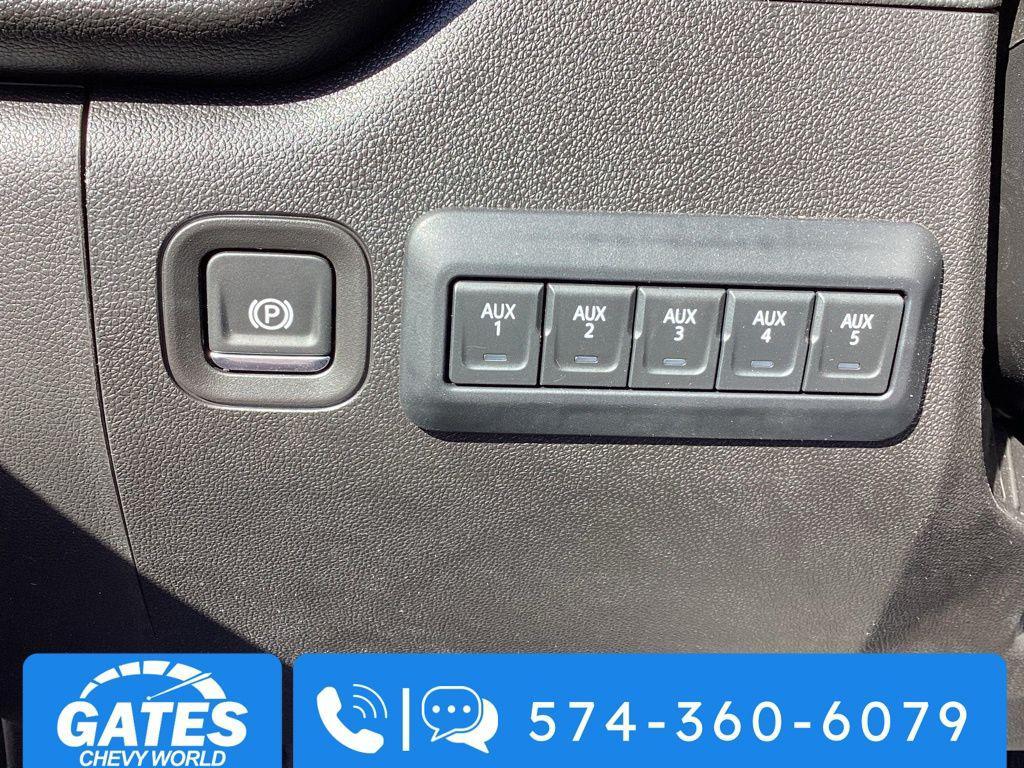 new 2025 Chevrolet Silverado 3500 car