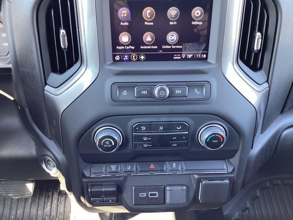 new 2025 Chevrolet Silverado 3500 car