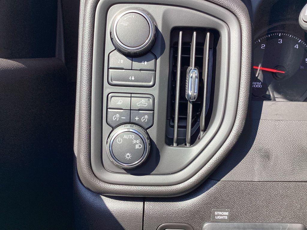 new 2025 Chevrolet Silverado 3500 car, priced at $77,878