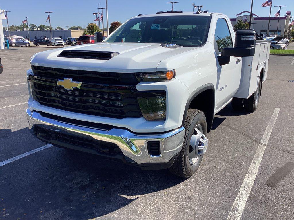 new 2025 Chevrolet Silverado 3500 car, priced at $77,878