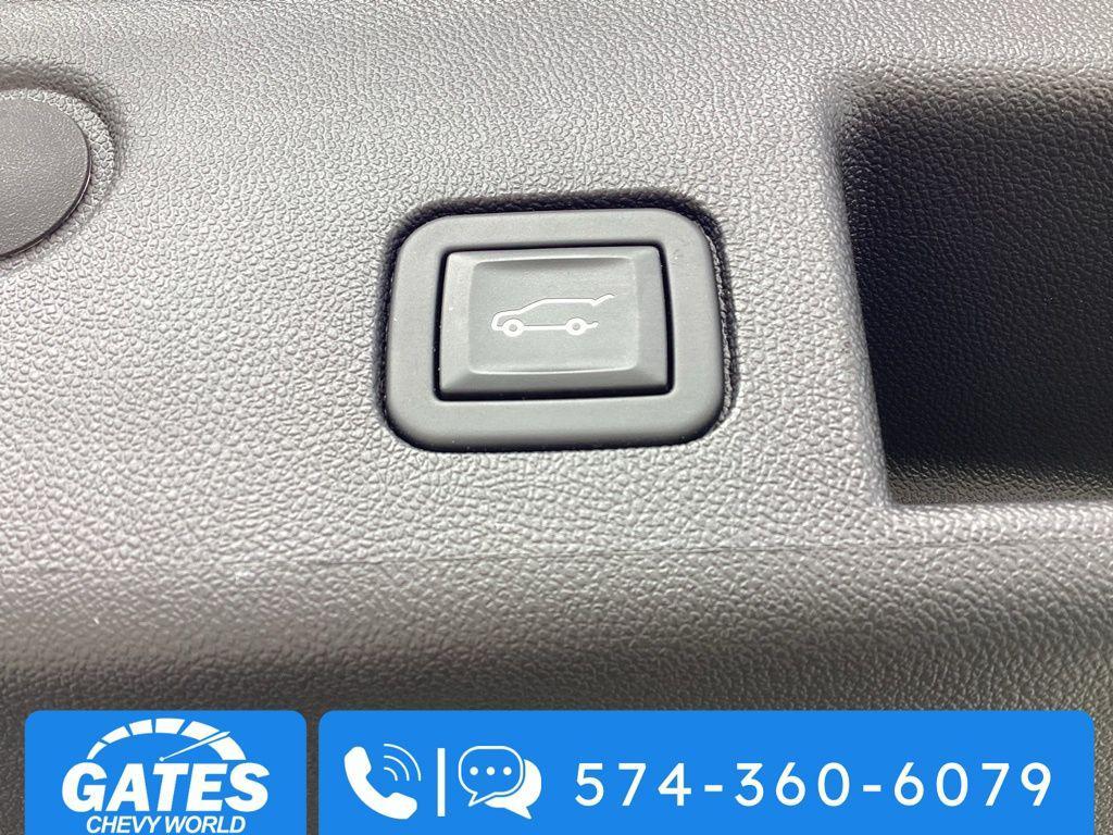 used 2023 Chevrolet Equinox car, priced at $24,836