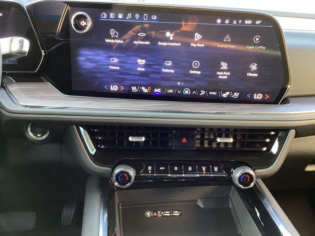 new 2025 Chevrolet Suburban car, priced at $87,140