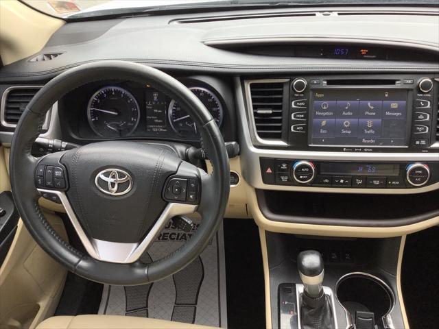 used 2016 Toyota Highlander car, priced at $18,414