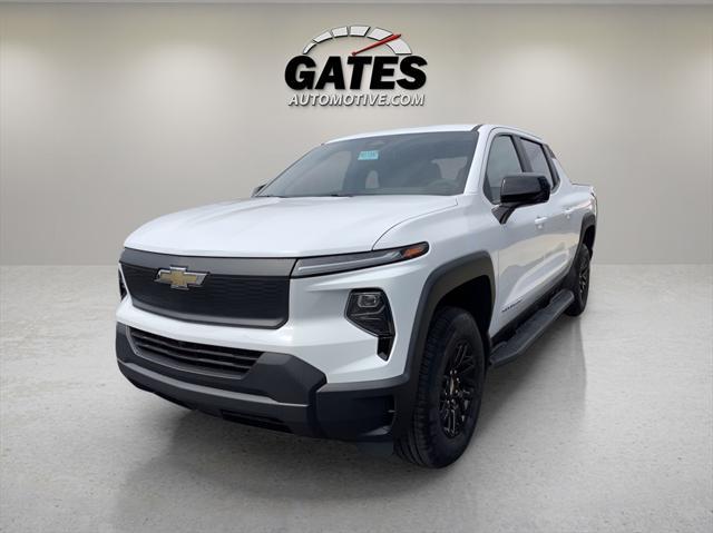 new 2024 Chevrolet Silverado EV car