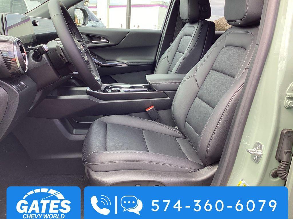 new 2026 Chevrolet Equinox car, priced at $34,540