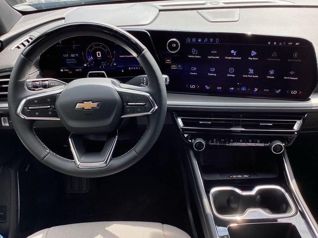 new 2026 Chevrolet Traverse car, priced at $50,280
