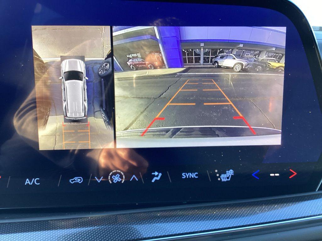 new 2025 Chevrolet Tahoe car, priced at $89,305