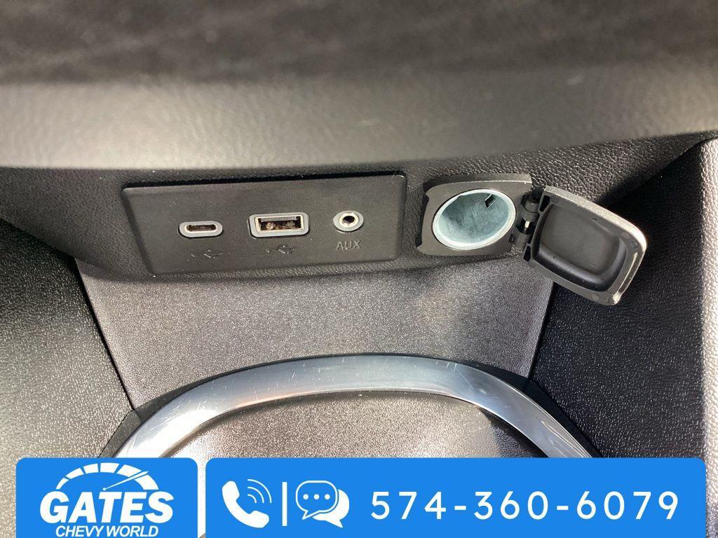 used 2024 Chevrolet Malibu car, priced at $17,940