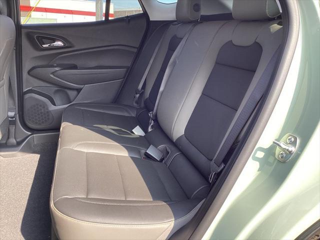 new 2025 Chevrolet Trax car, priced at $25,895