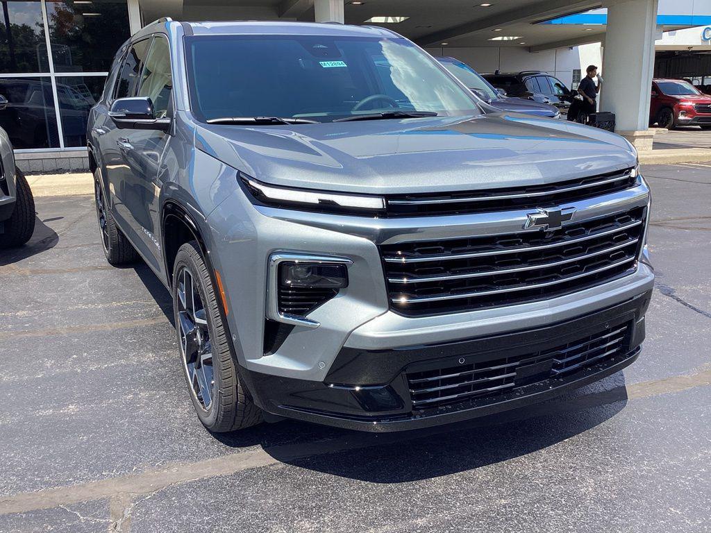 new 2026 Chevrolet Traverse car, priced at $61,215
