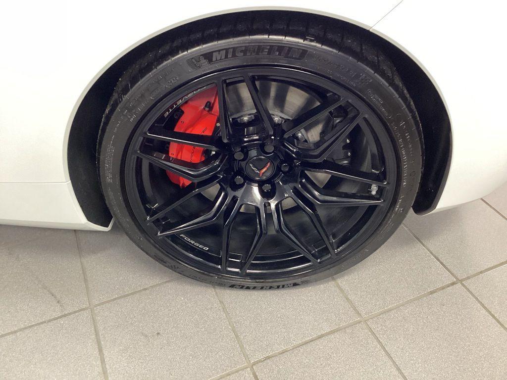 new 2025 Chevrolet Corvette car