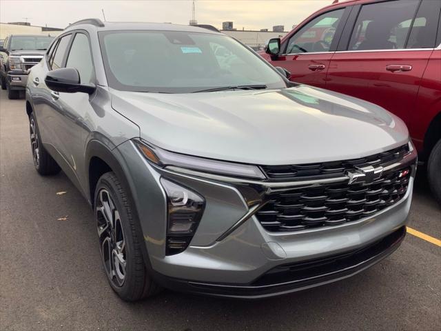 new 2025 Chevrolet Trax car, priced at $27,085