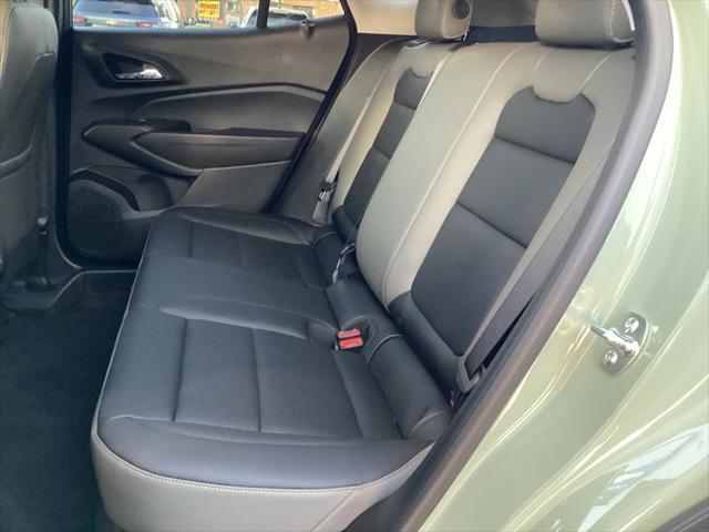 new 2025 Chevrolet Trax car, priced at $26,960