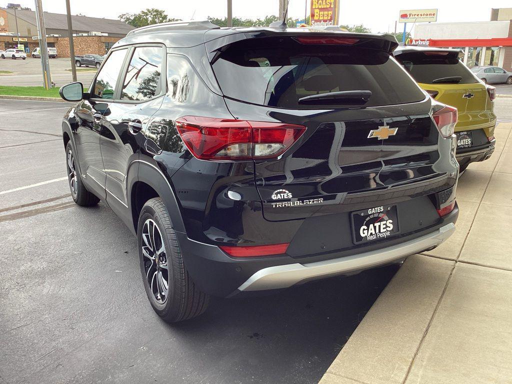 new 2026 Chevrolet TrailBlazer car, priced at $29,270