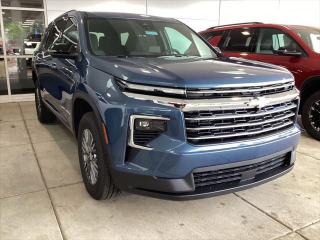 new 2025 Chevrolet Traverse car